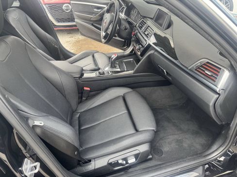 Used 2018 BMW 330i Sedan RWD image 4