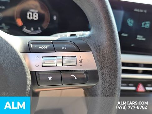 Used 2025 Hyundai Tucson SEL FWD image 26