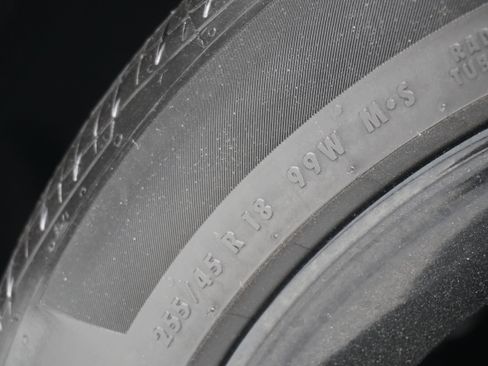 Used 2018 Ford Mustang GT image 20