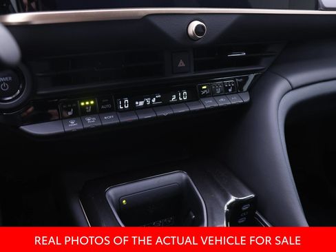 Certified 2026 Toyota Crown Platinum AWD/4WD image 6