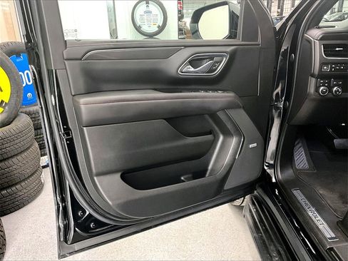Used 2023 Chevrolet Tahoe RST image 9