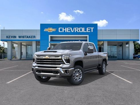 New 2026 Chevrolet Silverado 2500 LTZ w/ LTZ Premium Package AWD/4WD image 8