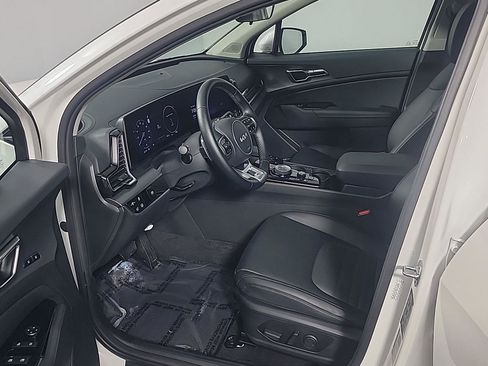 Used 2025 Kia Sportage SX Prestige AWD/4WD image 16