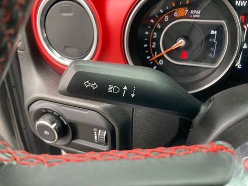 Used 2023 Jeep Wrangler Rubicon w/ Cold Weather Group AWD/4WD image 24