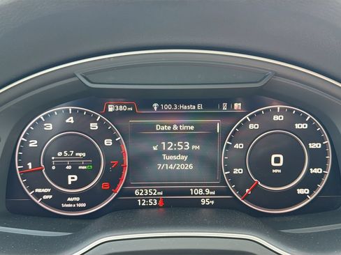 Used 2017 Audi Q7 3.0T Premium Plus w/ Premium Plus Package AWD/4WD image 25