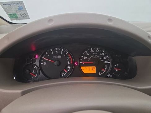 Used 2012 Nissan Frontier SV image 34