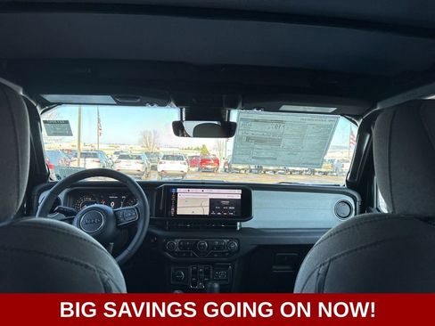 New 2025 Jeep Gladiator Sport image 43