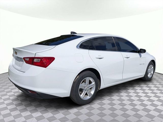 Used 2021 Chevrolet Malibu LS FWD image 4