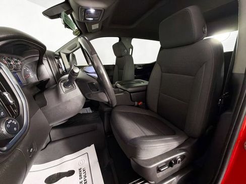 Used 2021 Chevrolet Silverado 1500 RST image 19