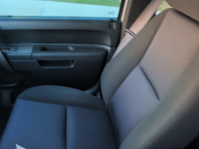 Used 2011 Chevrolet Silverado 1500 LT w/ All-Star Edition RWD image 17