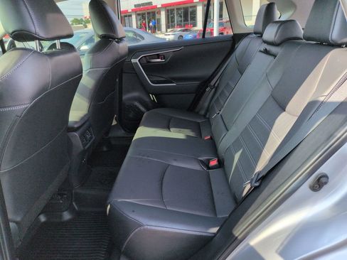 Used 2021 Toyota RAV4 Limited AWD/4WD image 25