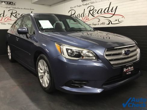 Used 2017 Subaru Legacy 2.5i Premium AWD/4WD image 3