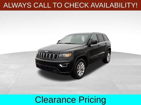 Used 2022 Jeep Grand Cherokee Laredo E w/ Security & Convenience Group AWD/4WD image 3