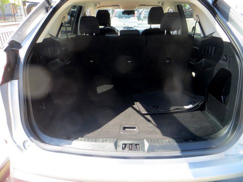 Used 2020 Ford Edge SE image 20