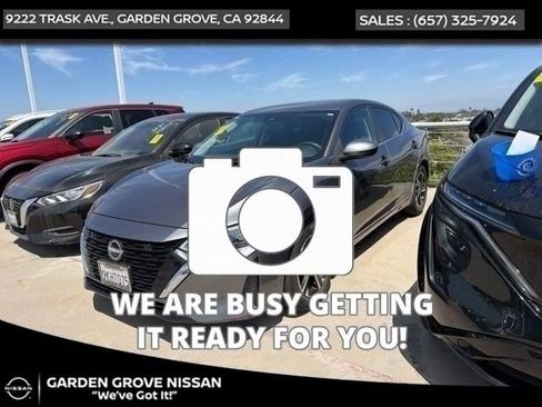 Certified 2024 Nissan Sentra SV FWD image 1