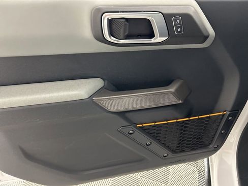 Used 2021 Ford Bronco Badlands image 7