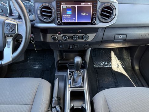 Used 2020 Toyota Tacoma SR5 image 22