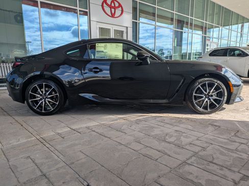 New 2026 Toyota GR86 image 3