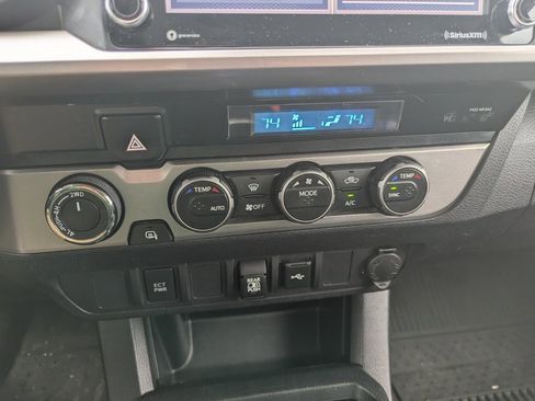 Used 2022 Toyota Tacoma SR5 image 20