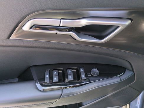 Certified 2023 Kia Sportage EX FWD image 12