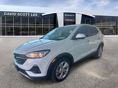 Used 2023 Buick Encore GX Preferred w/ Cold Weather Comfort Package FWD image 3