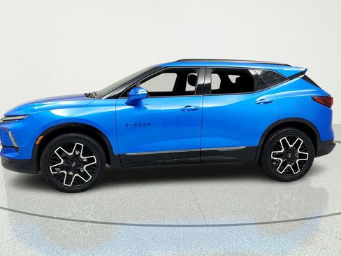 Certified 2024 Chevrolet Blazer RS w/ Enhanced Convenience Package FWD image 2