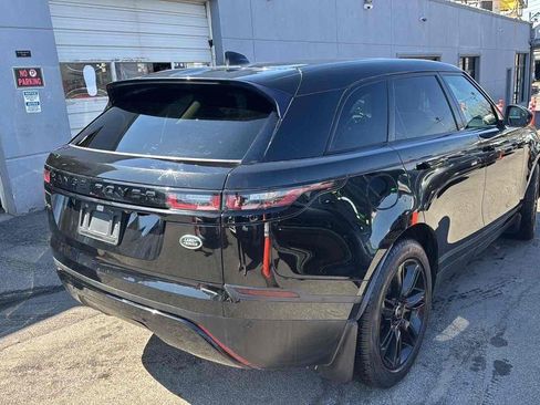 Used 2022 Land Rover Range Rover Velar S AWD/4WD image 4