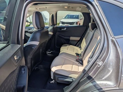 Used 2020 Ford Escape SE Sport FWD image 18