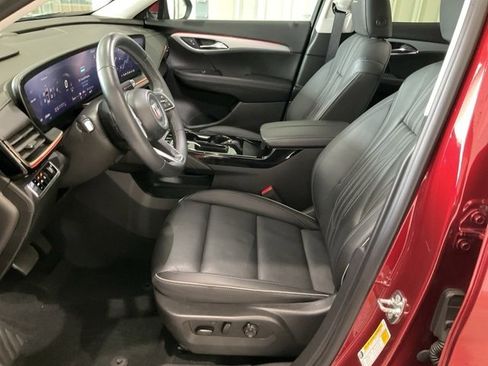 Used 2024 Buick Envision Avenir image 3