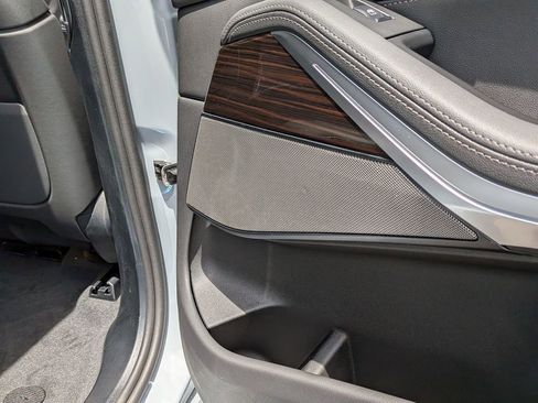New 2026 BMW X5 xDrive50e AWD/4WD image 12