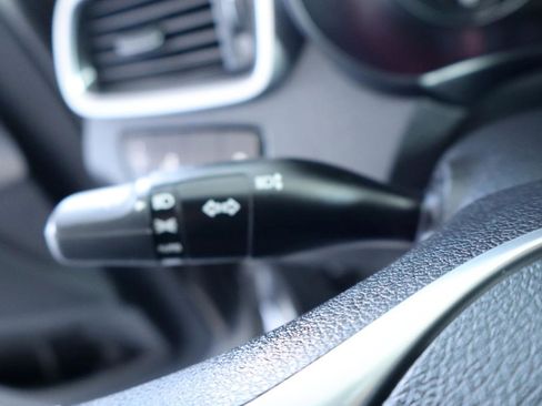 Used 2019 Kia Sorento FWD V6 image 23