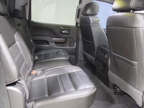 Used 2018 GMC Sierra 1500 Denali w/ Denali Ultimate Package AWD/4WD image 27