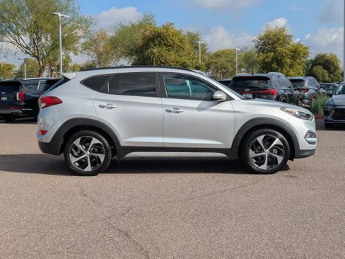 Used 2018 Hyundai Tucson Value image 2