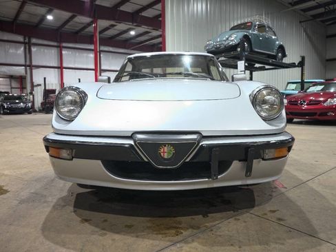 Used 1987 Alfa Romeo Spider Quadrifoglio RWD image 39