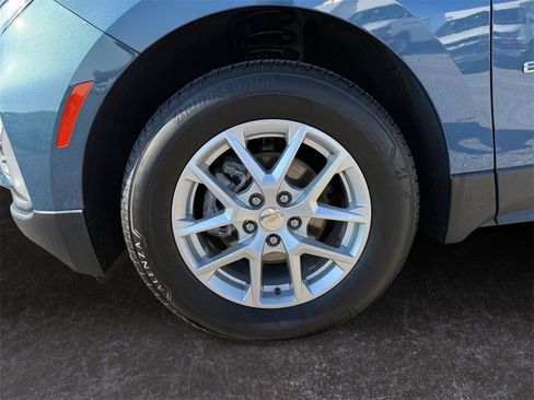Used 2024 Chevrolet Equinox LT image 9