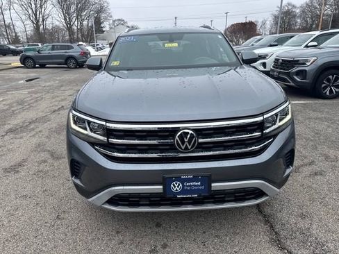 Certified 2021 Volkswagen Atlas Cross Sport SE image 2