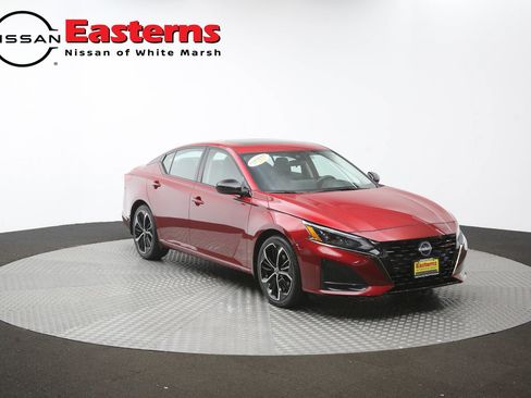 Used 2024 Nissan Altima 2.5 SR w/ SR Premium Package FWD image 49