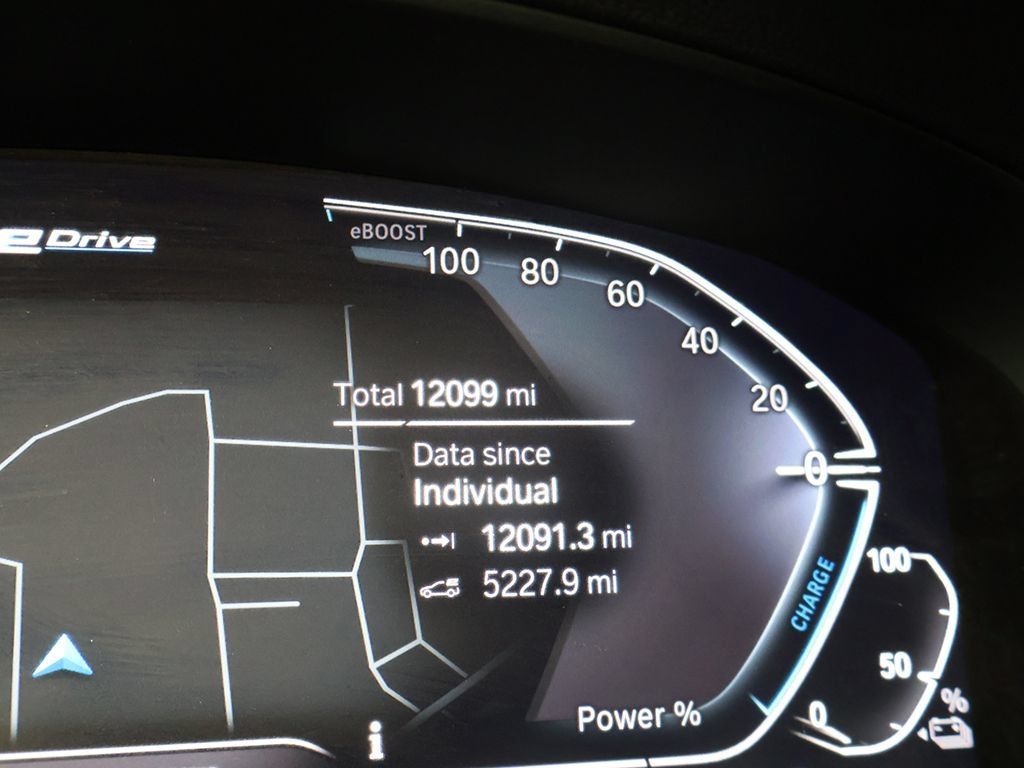 Used 2023 BMW 530e xDrive w/ Convenience Package AWD/4WD image 39