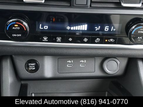 Used 2024 Nissan Rogue SV AWD/4WD image 22