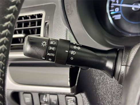 Used 2017 Subaru Forester 2.5i Limited image 21