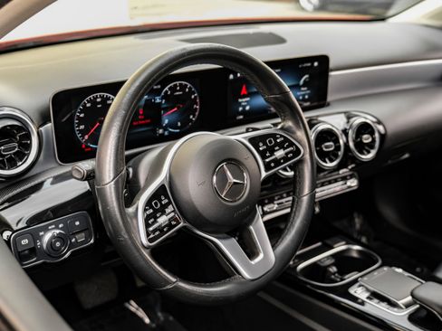 Used 2019 Mercedes-Benz A 220 image 13
