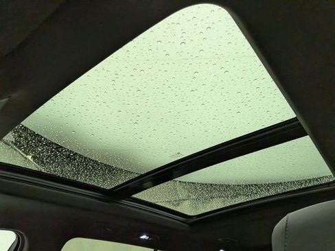 Certified 2024 Cadillac XT6 Premium Luxury w/ LPO, Floor Liner Package AWD/4WD image 24