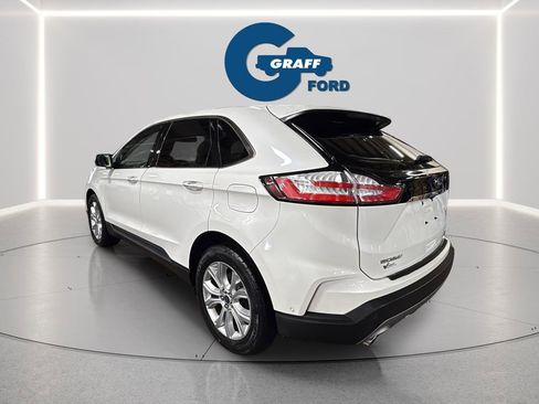 Used 2020 Ford Edge Titanium w/ Equipment Group 301A image 4