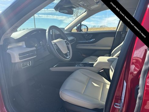 Used 2025 Lincoln Corsair FWD image 8