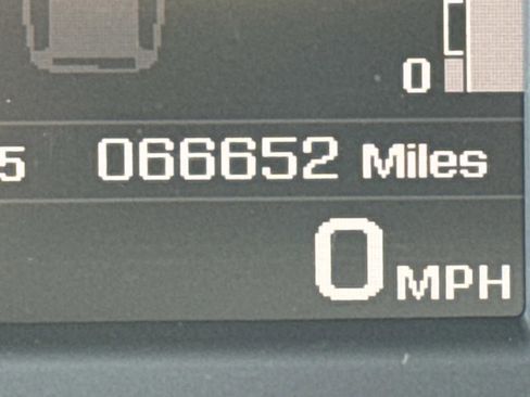 Used 2016 Land Rover LR4 HSE LUX image 27