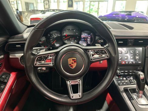 Used 2017 Porsche 911 Carrera image 47