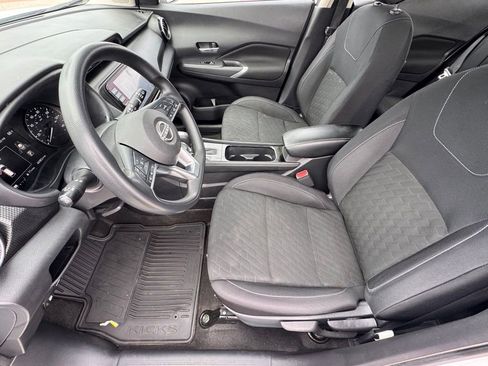 Certified 2023 Nissan Kicks SV image 11