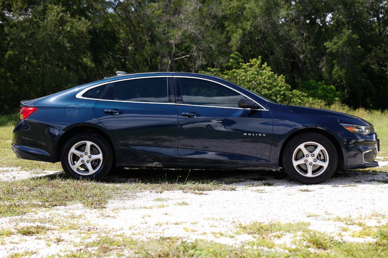 Used 2016 Chevrolet Malibu LS FWD image 13