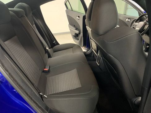 Used 2020 Dodge Charger GT RWD image 9