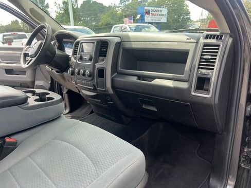 Used 2019 RAM 1500 Tradesman w/ Chrome Plus Package image 15